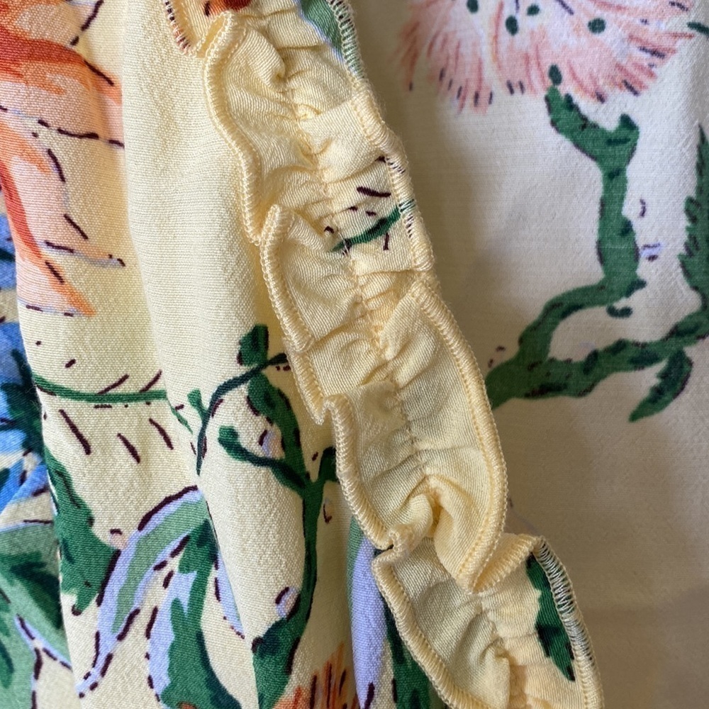 Aritzia Wilfred Aurelia Yellow Floral Wrap Top - Picture 12 of 12